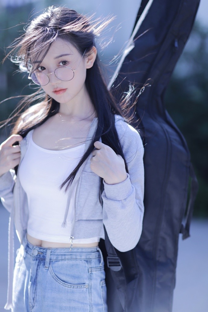 满江红 封面